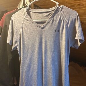 Under Armour Men’s Gray V-Neck Performance Tee